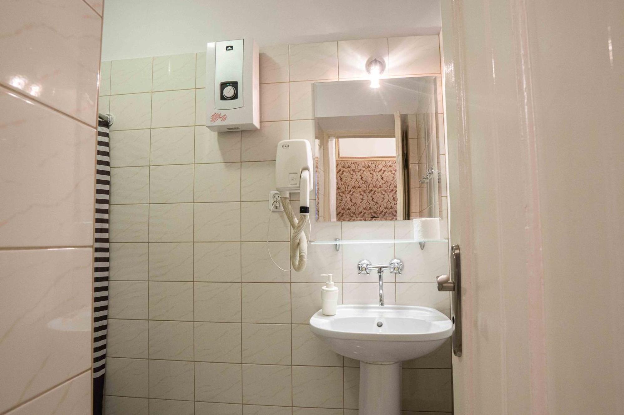 Metropolitan Apartments Краків Екстер'єр фото