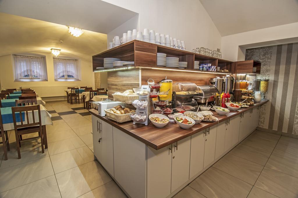 Metropolitan Apartments Краків Екстер'єр фото